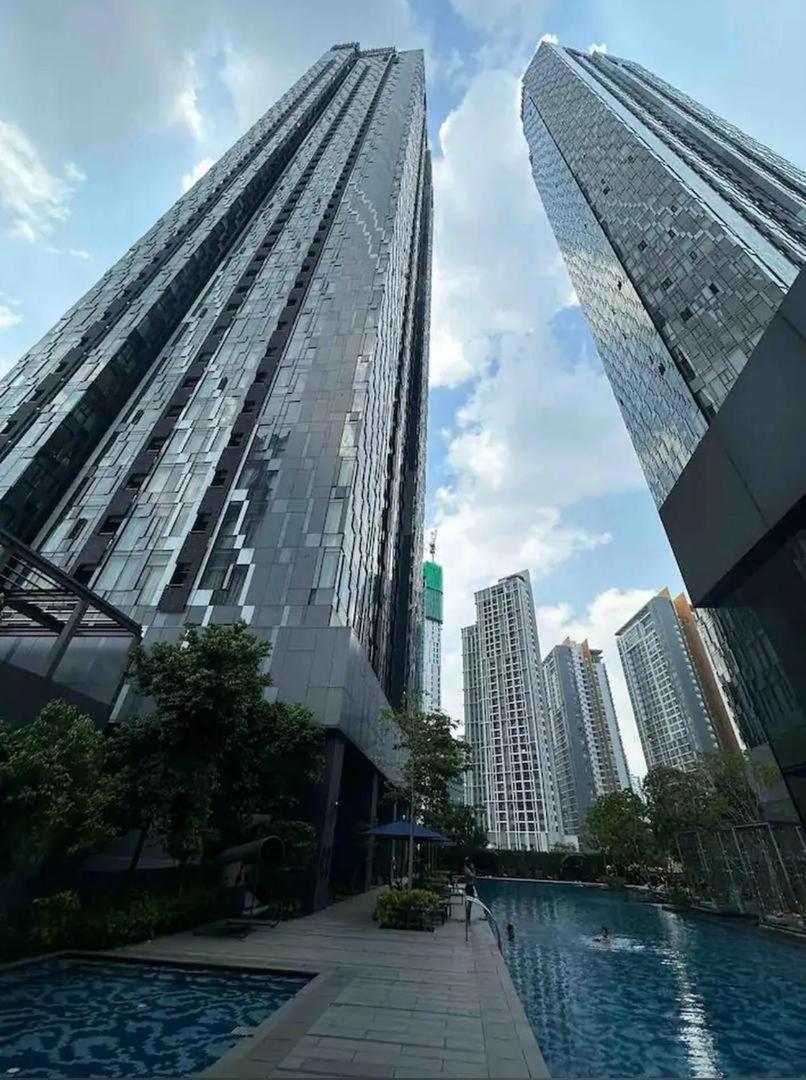 Pangsapuri Star Klcc By M&t *